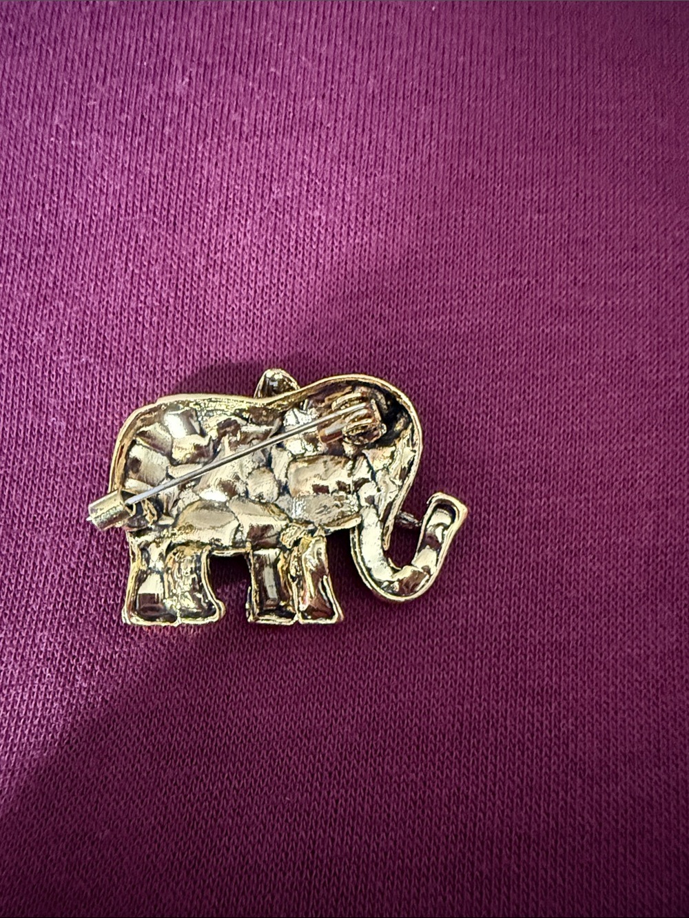 Elephant Brooch Pin - Picture 3 of 3